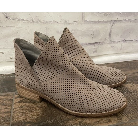Eileen Fisher Leaf Split‎ Booties Soft Suede Size 7.5 Vero Cuoio Tan Comfort - Picture 1 of 11